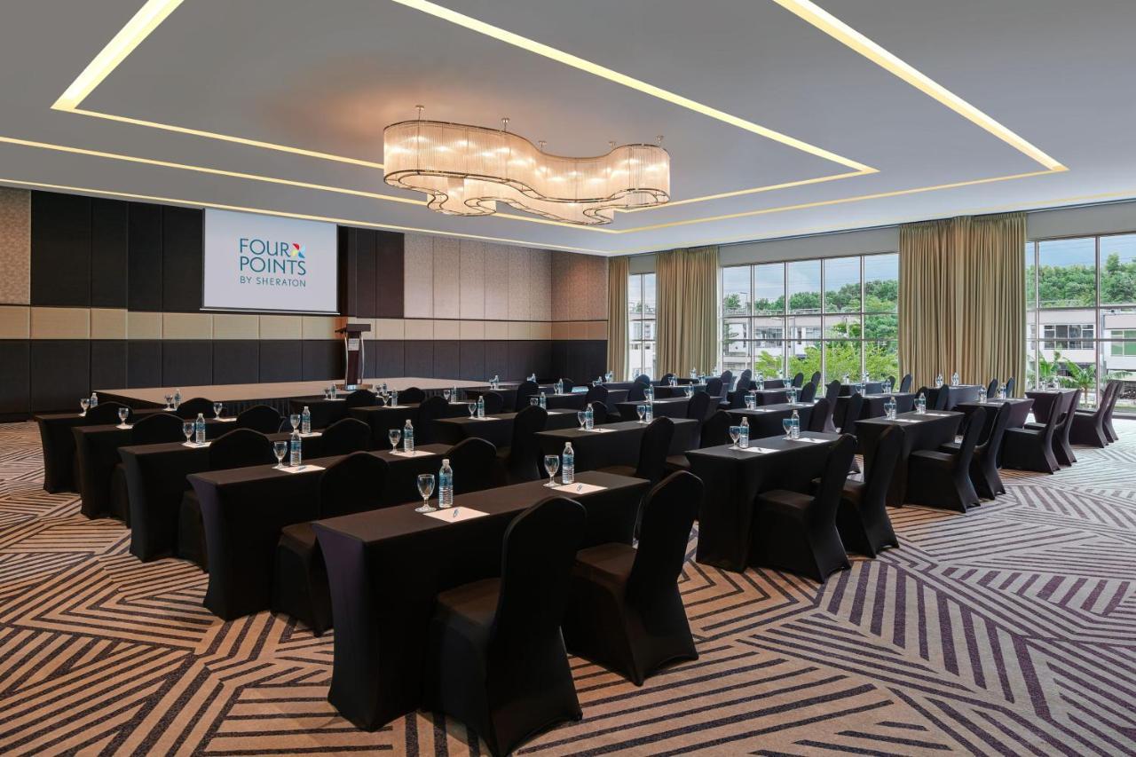 Four Points By Sheraton Десару Екстер'єр фото