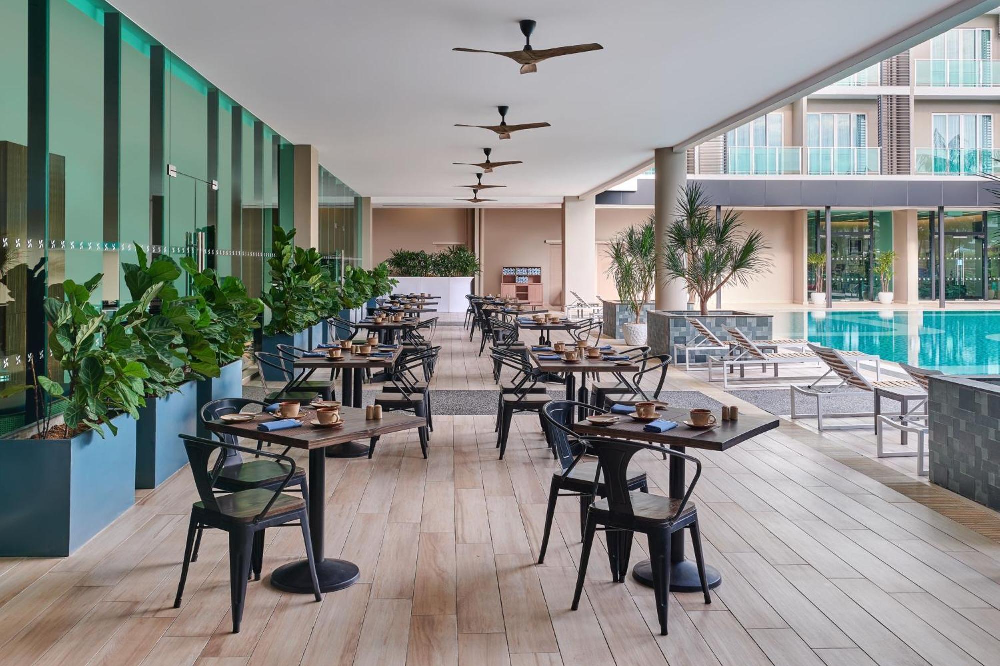 Four Points By Sheraton Десару Екстер'єр фото